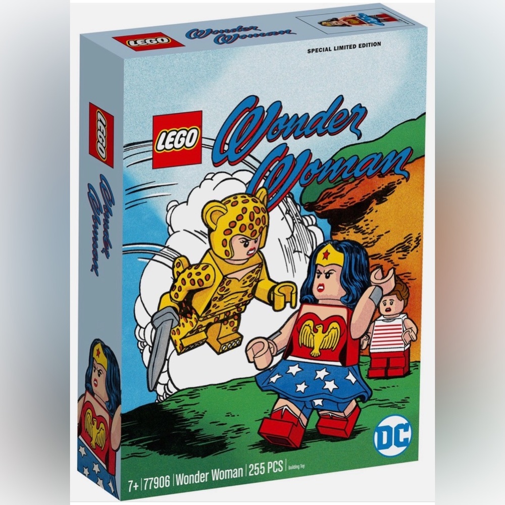 LEGO Wonder Woman Special Edition Set 77906